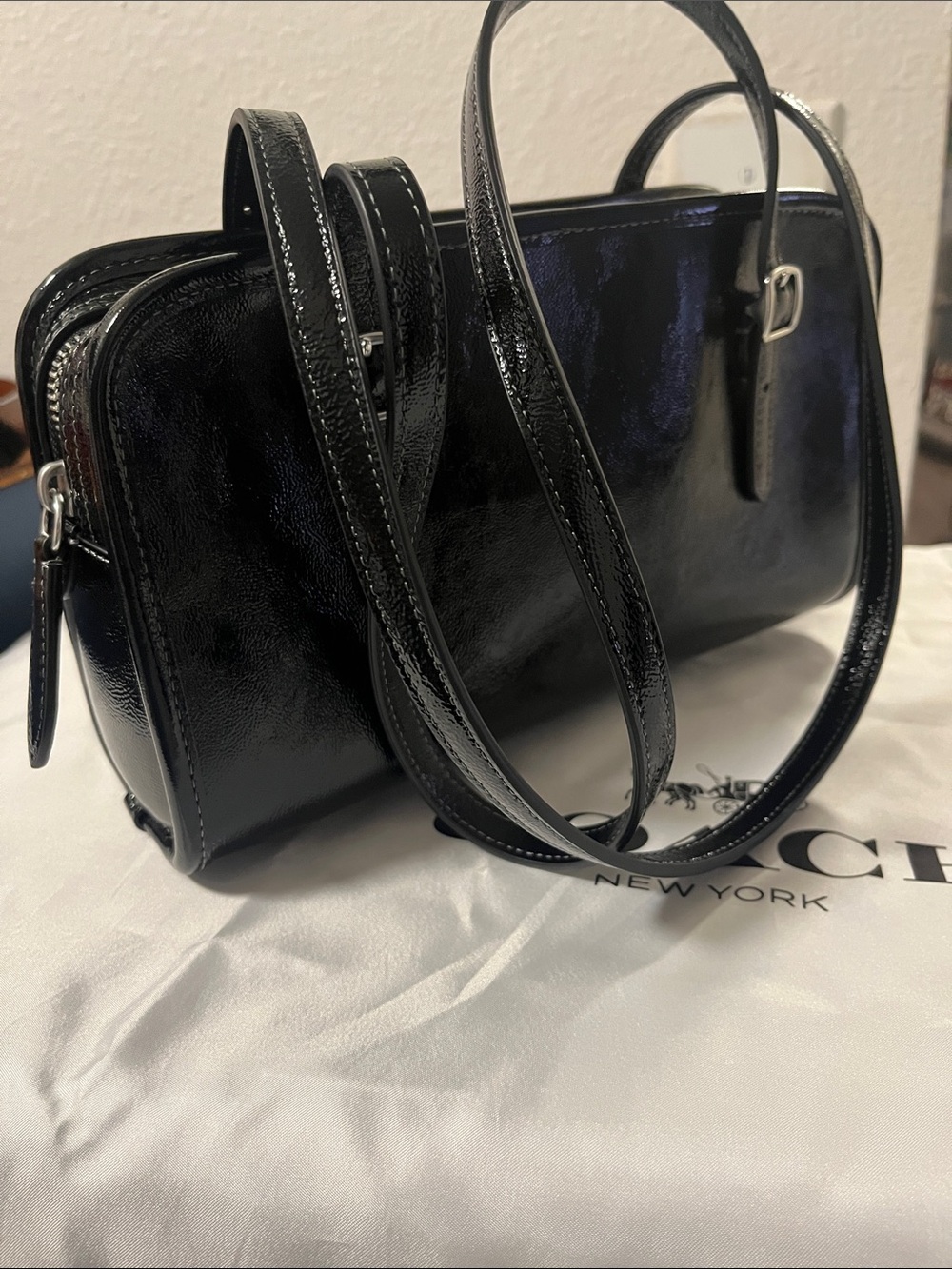 Coach Originals Swing Zip Shoulder Bag - Picture 3 of 8
